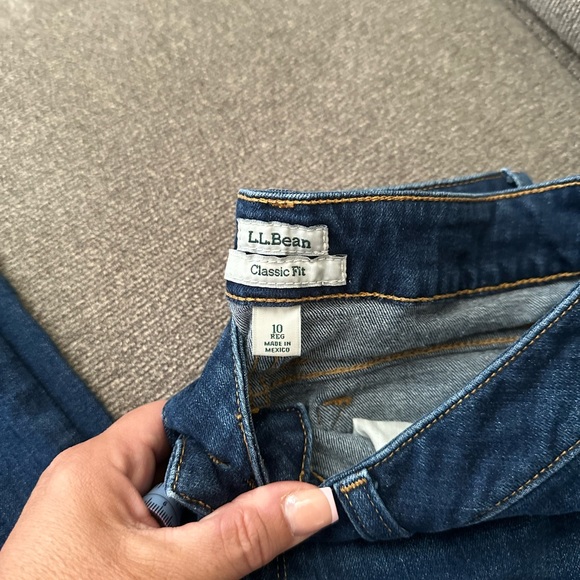 L.L.Bean classic jeans - Picture 2 of 4